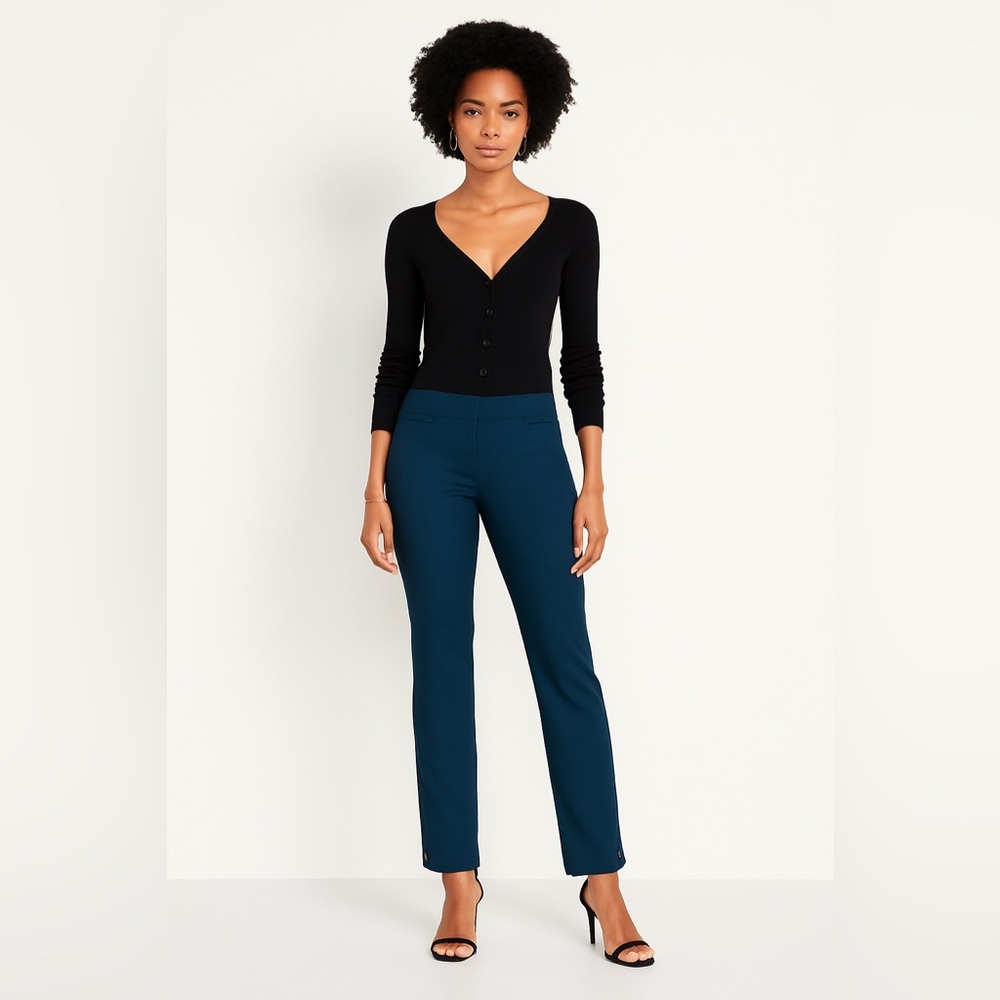 Chico's Slim-Leg Deep Teal Pull-on Ankle Pants Sz. 6R NWT